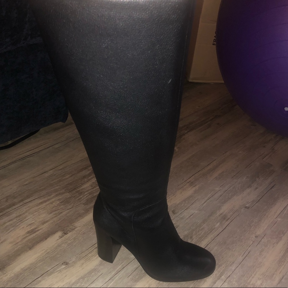 Kenneth Cole Black leather knee high boots
